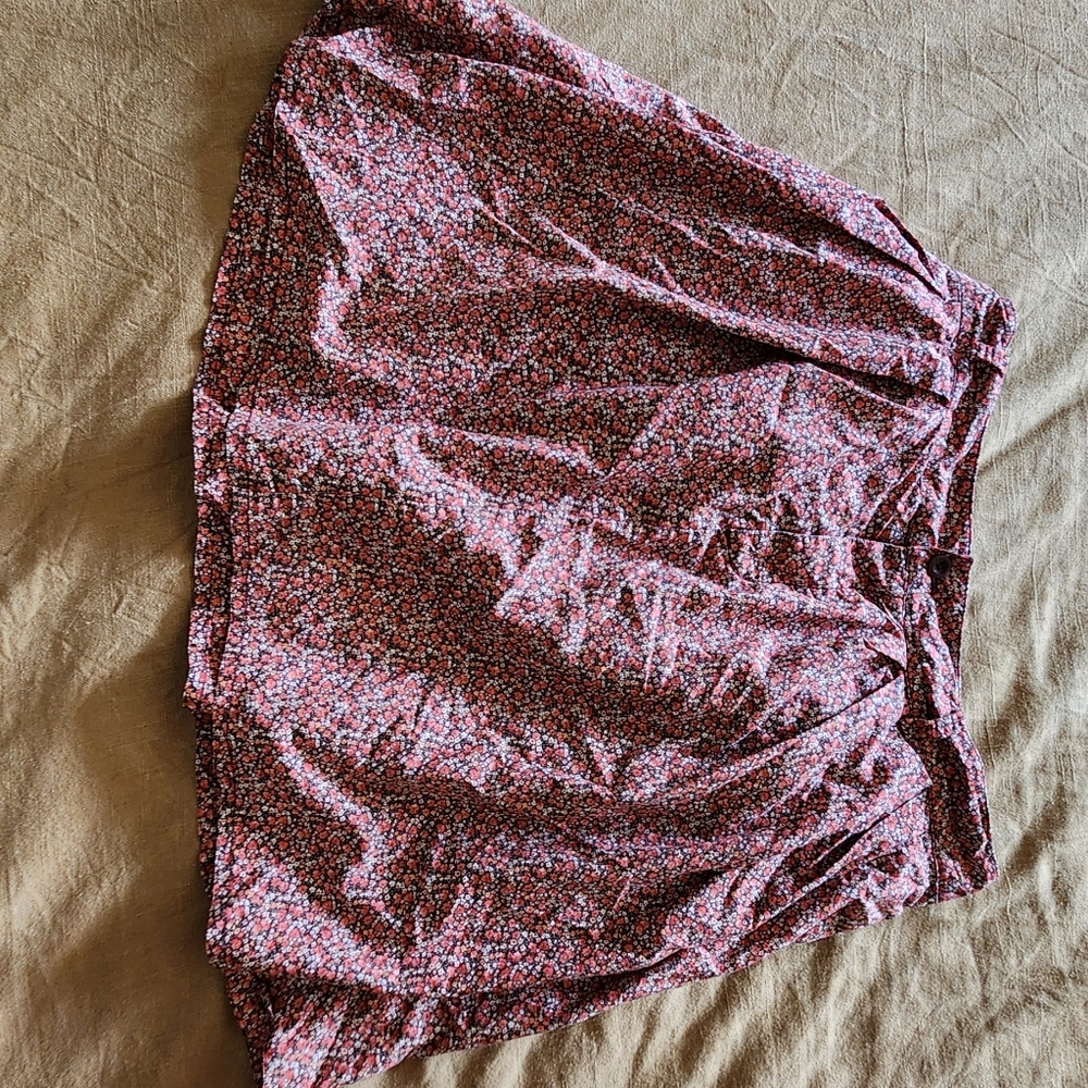Gap floral skirt